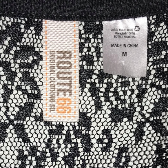 Women’s black button up lace - Picture 2 of 3